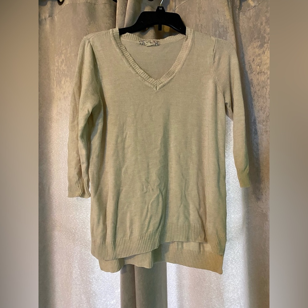 Pink Republic Women’s 3/4 Sleeve Beige Sweater— Size L